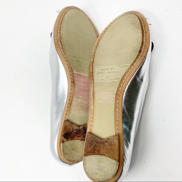 MARC BY MARC JACOBS ICONIC MOUSE FLATS Silver - Picture 8 of 8